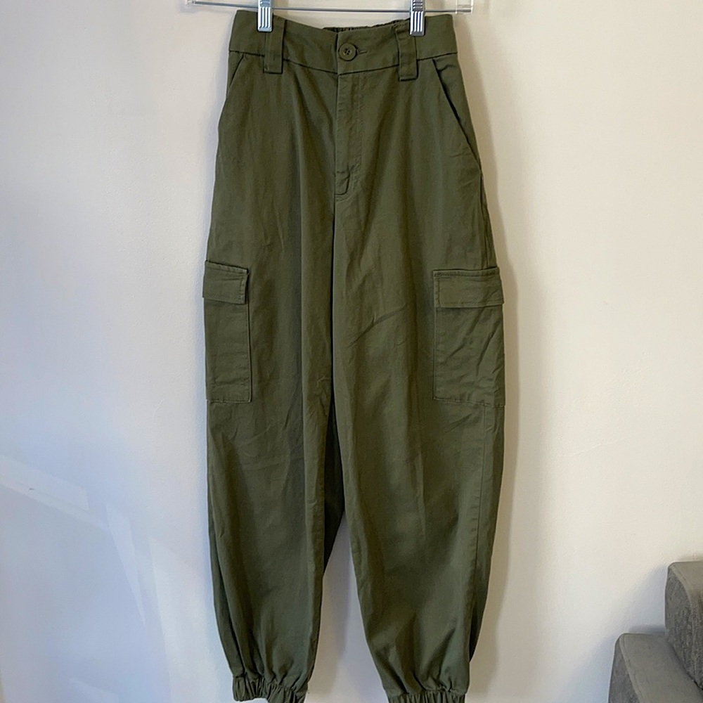 Urban outfitters BDG high waisted cargo pant